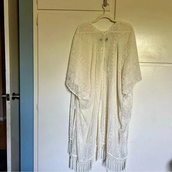 Susan Graver Cream Burnout Velvet‎ Fringe Trim Kimono One Size - Picture 3 of 10